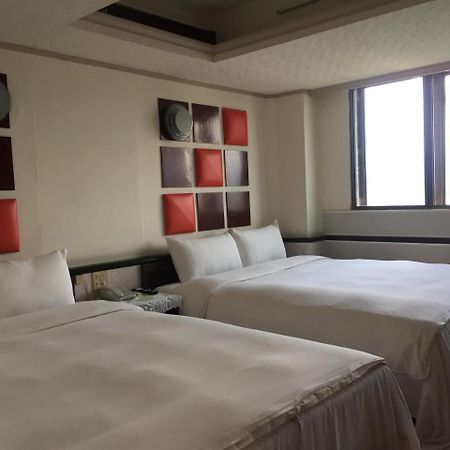 King Lo Tung Hotel Luodong Exterior foto