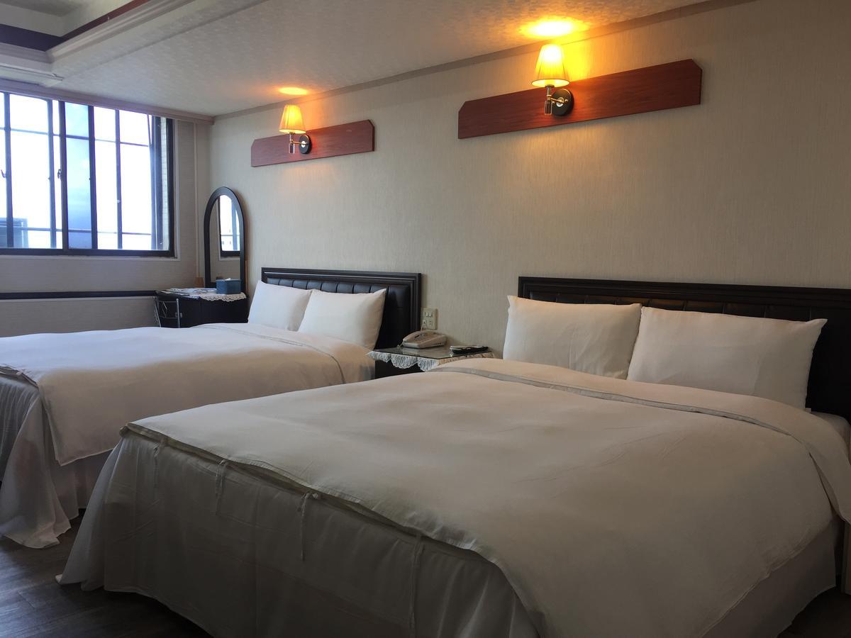 King Lo Tung Hotel Luodong Exterior foto